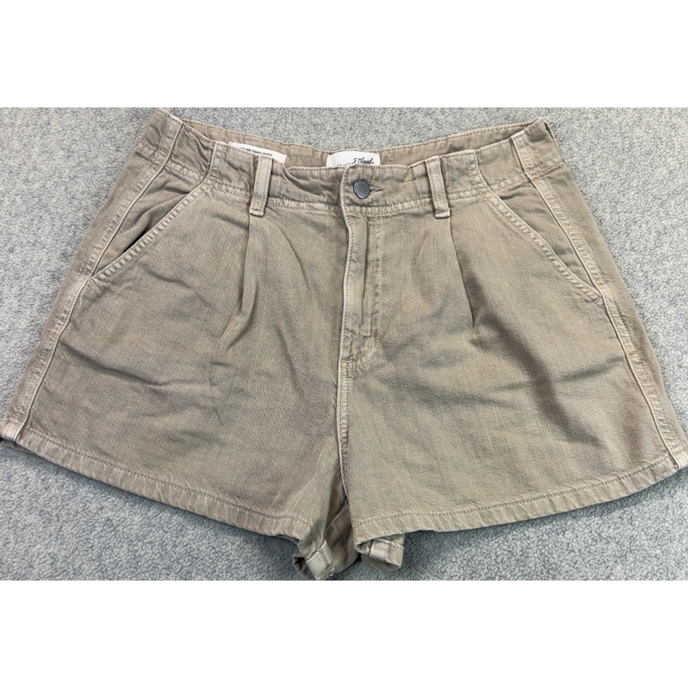 Universal Thread Womens High-Rise Pleated Chino Shorts Beige Comfort Outdoor 8